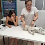 Socorristas Acuaticos curso SVB y DESA (6)